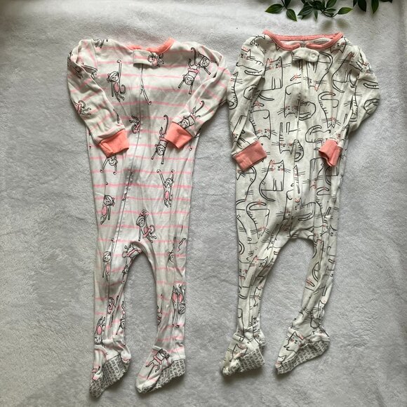 Carter's Baby Pajamas Set 12M | Monkey & Cat Print 1-Piece Footed GUC - Picture 1 of 16